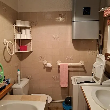 Mini Jardin 50 M Holiday home *